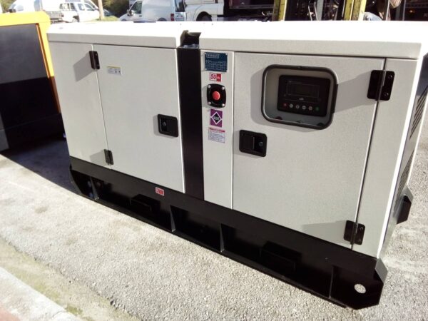 25. Γεννήτρια WIRMAN Κλειστού Τύπου 25kva Με τον αυτόματο πίνακα μεταγωγής,Υδρόψυκτο 1500 στροφές