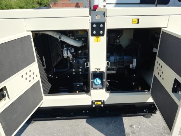 TMG_P22 Γεννήτρια TMG-28 Με τον αυτόματο πίνακα μεταγωγής, με πλήρη ηχομόνωση  28kva - Image 6