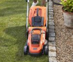 alt="Black & Decker 33cm Χλοοκοπτική Μηχανή με 2 μπαταρίες 2.5ΑΗ BCMW3318L2-QW"